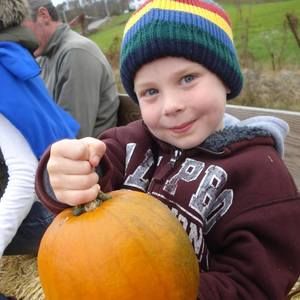 Meet your Posher, Lorna